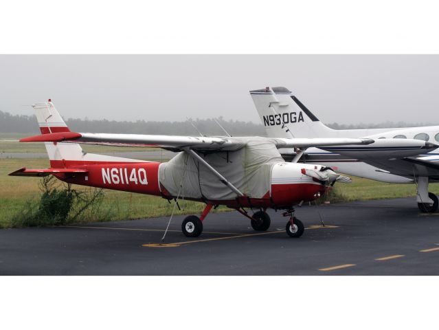 Cessna 152 (N6114Q) - A 1981 model C152. Still in good shape.