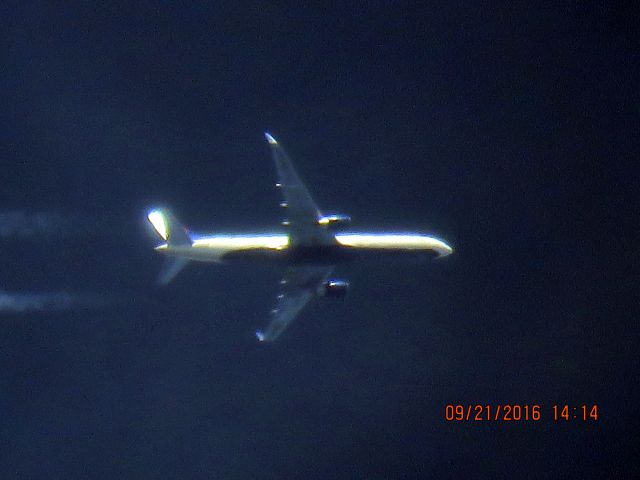 Boeing 757-200 (N544US)