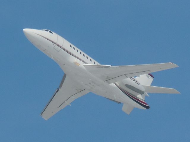 Dassault Falcon 2000 (N253QS)