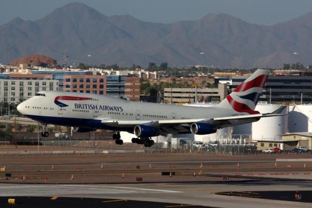 Boeing 747-200 (G-CIVE) - Over the numbers, arriving in Phoenix from London Heathrow.