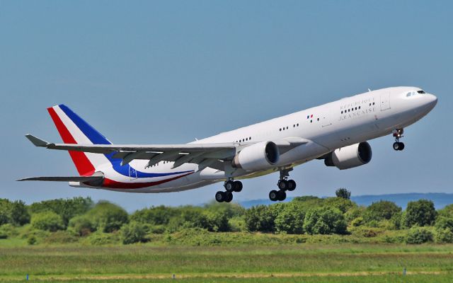 Airbus A330-200 (F-RARF) - french air force a330-223 f-rarf training at shannon 1/6/16.