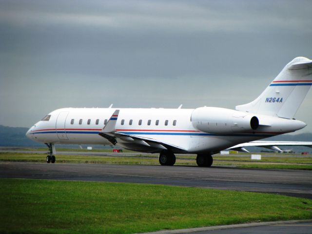 Bombardier Global Express (N264A)