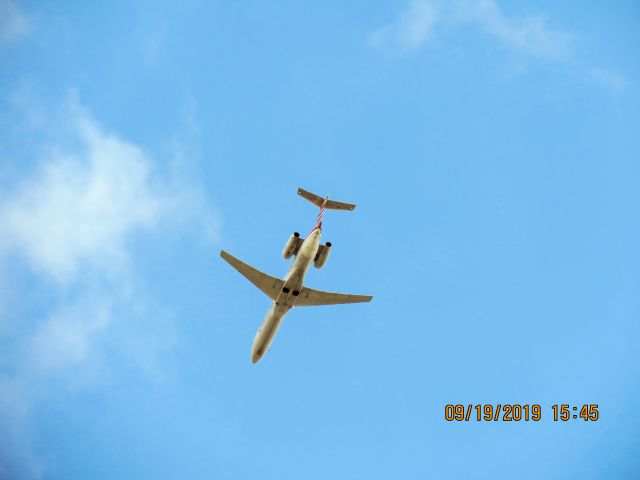 Embraer ERJ-135 (N855AE)