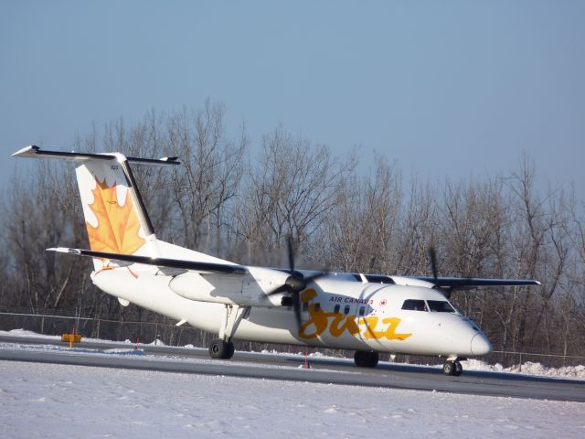 C-GJMI — - taxiing towards rwy#25