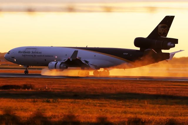 Boeing MD-11 (N292UP)