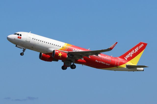 Airbus A321 (VN-A671)