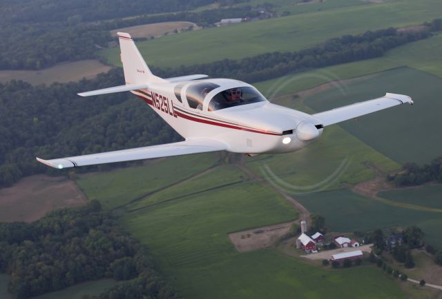 STODDARD-HAMILTON Glasair (N525LL)