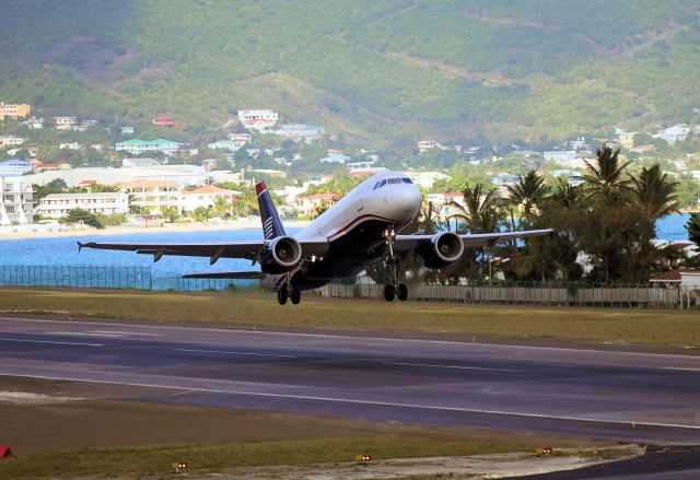 Airbus A319 (N732US)