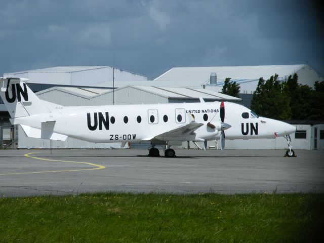 ZS-OOW — - ZS-OOW BEECH 1900D CN UE57  with un titles operated by   king air services ferried   from porto to shannon enroute to usa seen here in shannon   24-05-2011