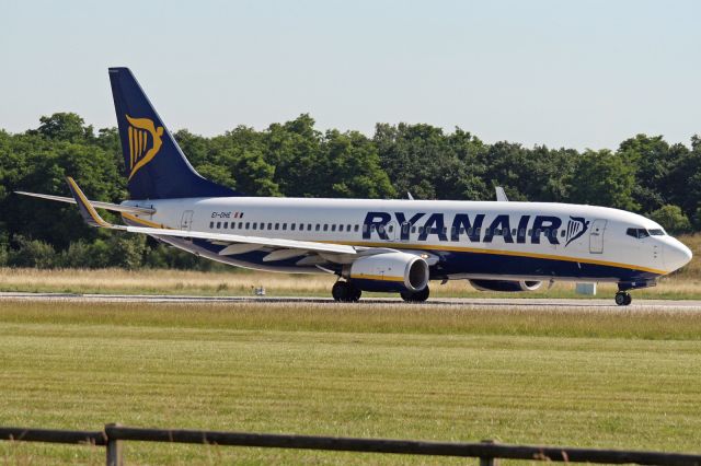 Boeing 737-800 (EI-DHE)