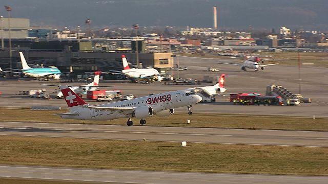 Bombardier CS100 (HB-JBH)