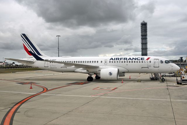 Airbus A220-300 (F-HZUT)