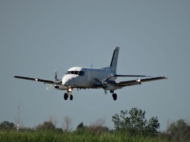 Embraer EMB-110 Bandeirante (N120WA)