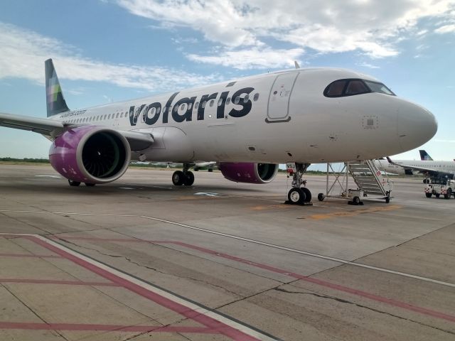 Airbus A320neo (XA-VSJ)