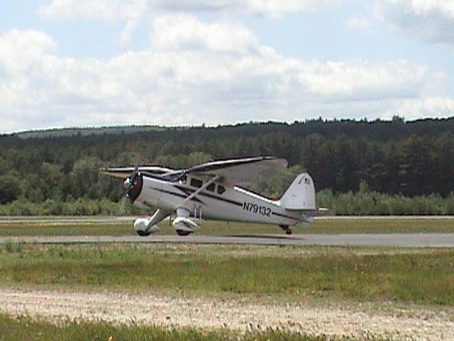 STINSON V-77 Reliant (N79132)