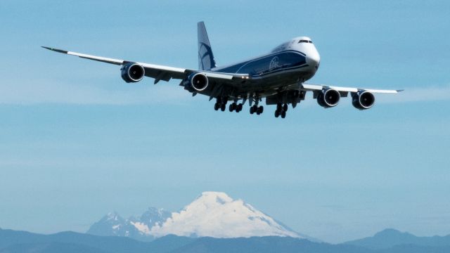 BOEING 747-8 (VP-BBL)