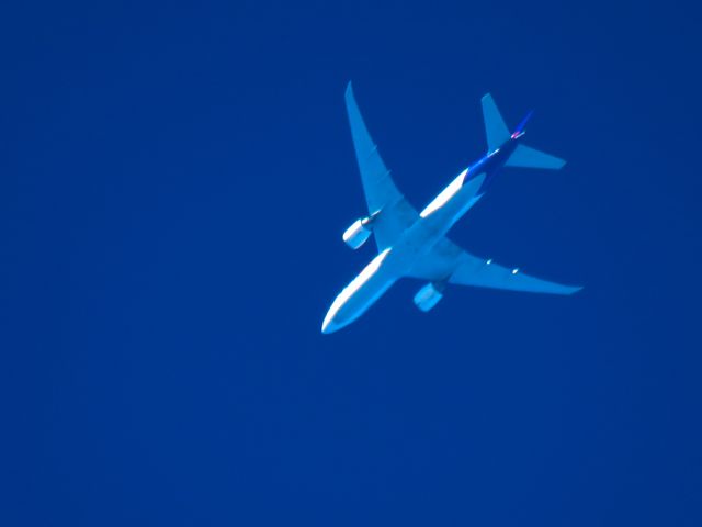 BOEING 777-200LR (N853FD)