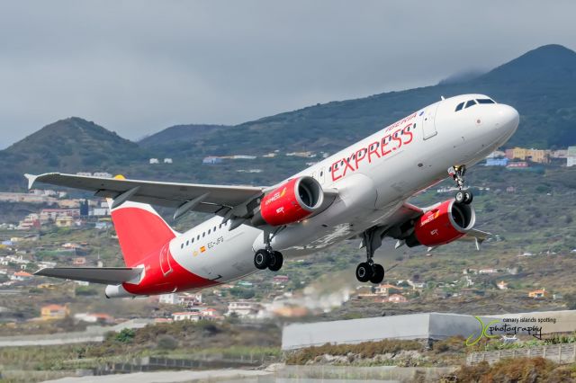 Airbus A320 (EC-JFG)