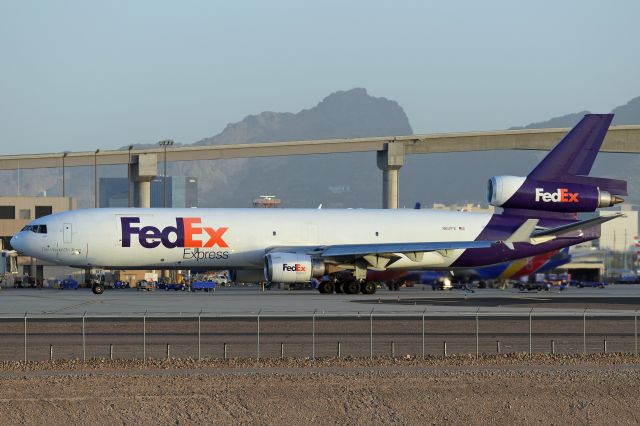 Boeing MD-11 (N617FE)