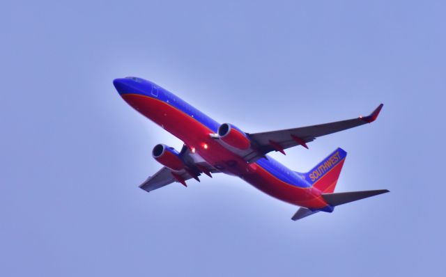 — — - Southwest Airlines 737-800 approaching McCarran (KLAS)