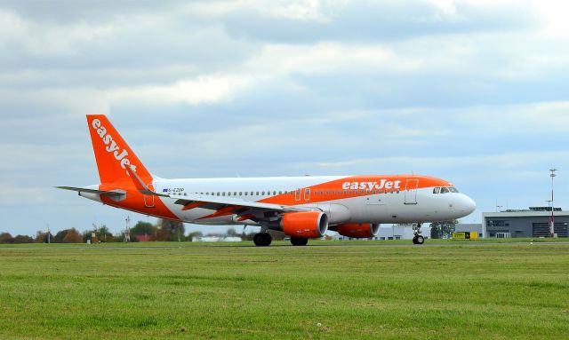 Airbus A320 (G-EZOP) - Spotting EPLB