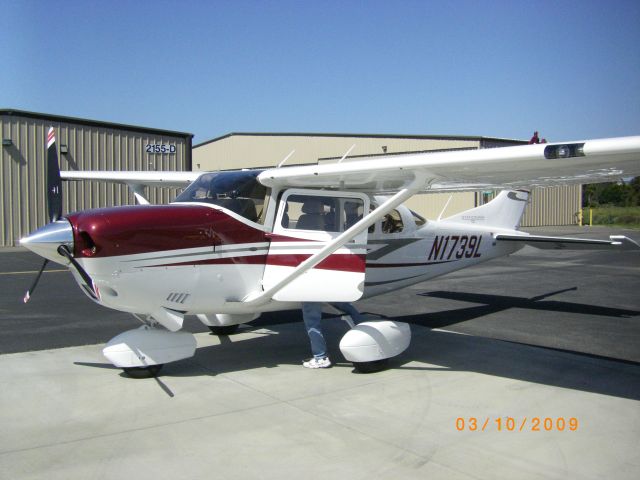 Cessna 206 Stationair (N1739L)