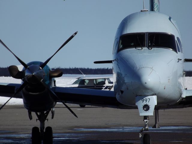 Beechcraft Super King Air 350 (C-GNLO)