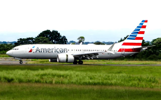 Boeing 737 MAX 8 (N378SC)