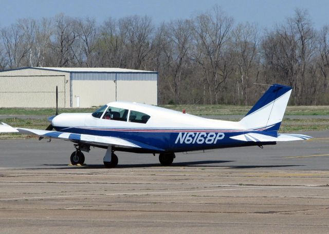 Piper PA-24 Comanche (N6168P) - At Downtown Shreveport.