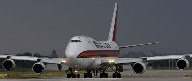 Boeing 747-400 (N744CK) - Take that picture before the thunderstorm leipzig arrived.