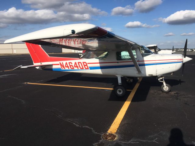 Cessna 152 (N4640B) - Getting ready for my last flight lesson of the year 2019! My second time in this Cessna 152, N4640B! Taken December 28, 2019.