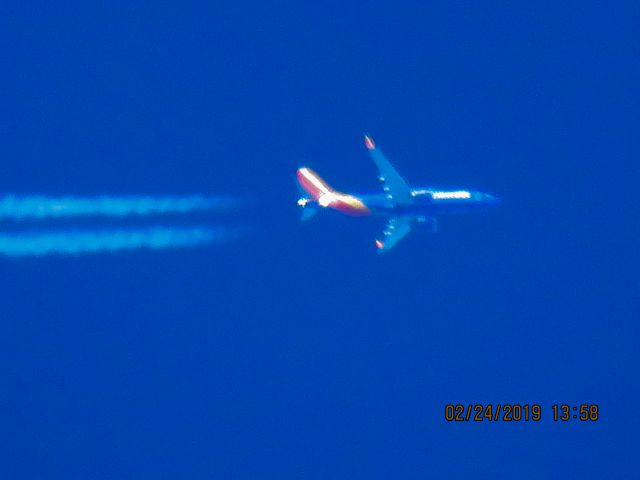 Boeing 737 MAX 8 (N8725L)