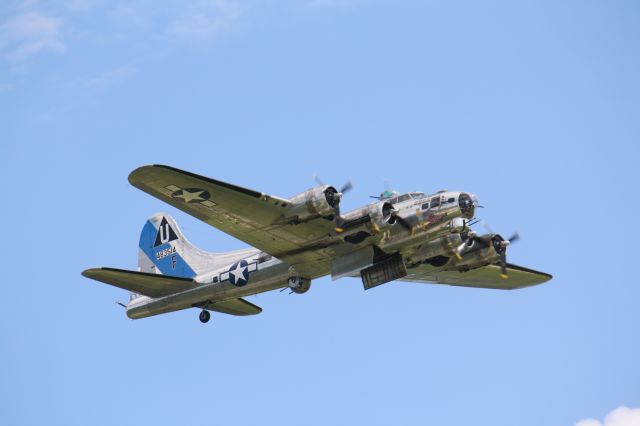 — — - one of the most beautiful aircraft to photograph Sentimental Journey B-17 great Lakes Airshow St.Thomas,Ontario