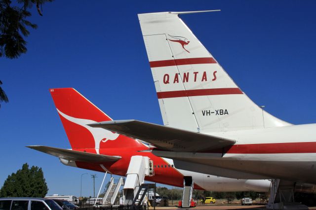 Boeing 707-100 (VH-XBA)