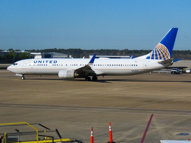 Boeing 737-900 (N79402) - 03/11/2025