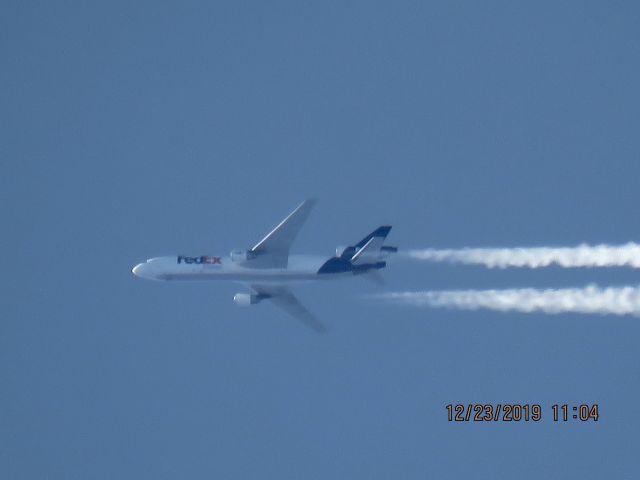 Boeing MD-11 (N522FE)