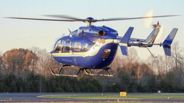 KAWASAKI EC-145 (N145EC)