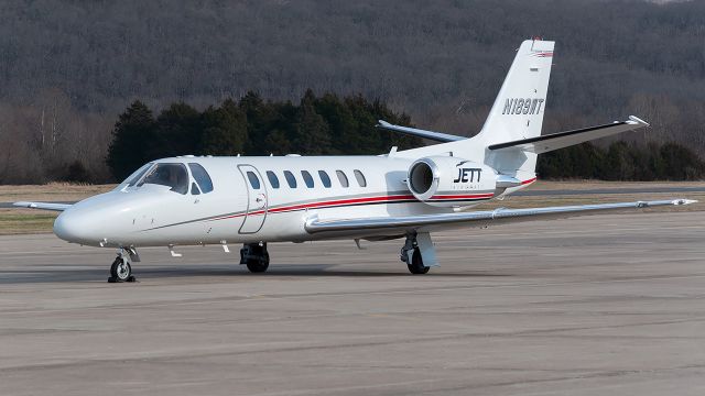 Cessna Citation V (N189WT) - kfyv