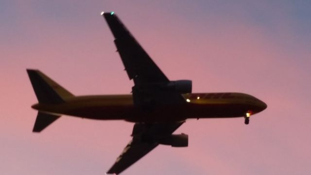 BOEING 767-200 — - Atlas Air 821 operating a DHL Boeing 767-200 landing at Piedmont Triad