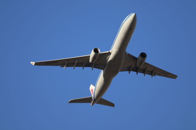 Airbus A330-300 (B-5957)