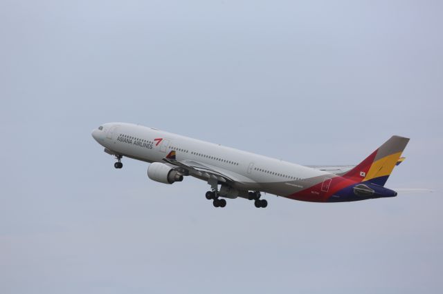 Airbus A330-300 (HL7741)