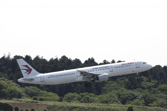 Airbus A321 (B-6369) - Departure at Narita Intl Airport Rwy34L on 2016/05/22