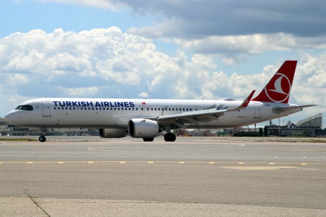 Airbus A321neo (TC-LPD) - Taxiing to Stand 217 on 16-Jun-24 operating flight THY1989 from LTFM.