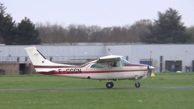 Cessna Centurion (F-GGGN) - Owner: Boralex