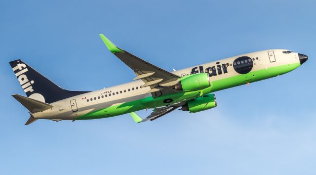 Boeing 737-800 (C-FFLA) - Mixed reactions to this new livery for Flair!