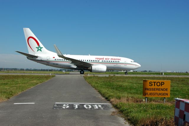 Boeing 737-700 (CN-RNV)