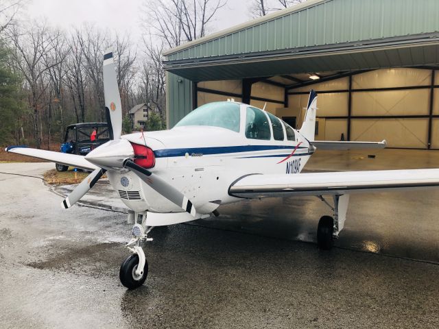 Beechcraft Bonanza (33) (N109AF)