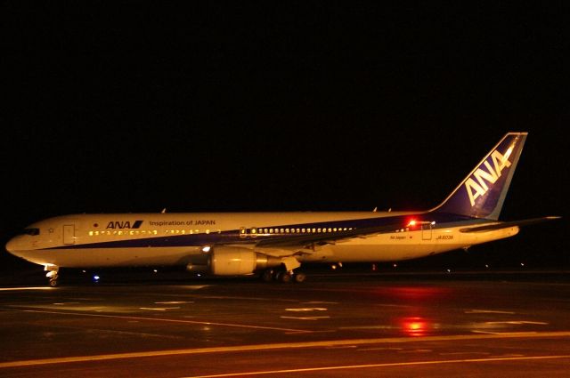 BOEING 767-300 (JA603A)