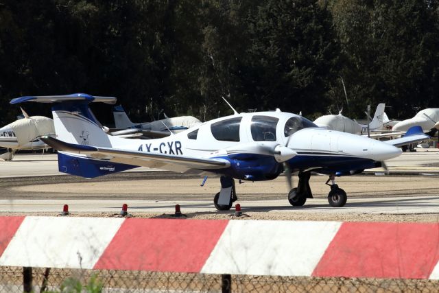 Diamond DA-62 (4X-CXR) - 20/02/2021:   Taxi to T/O on runway 29.