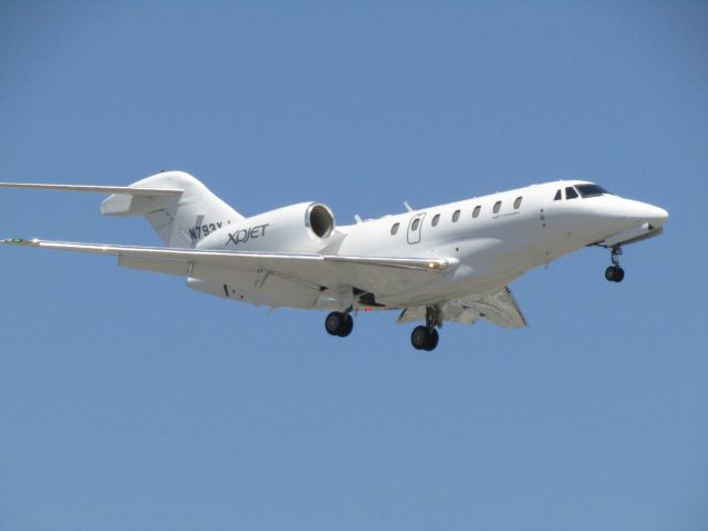 Cessna Citation X (N793XJ) - Landing RWY 20R